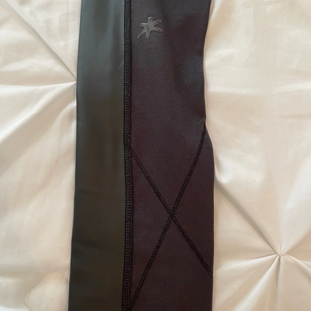 CHIC SPLENDID BLACK FAUX LEATHER LEGGING XS NWT! - Picture 12 of 12